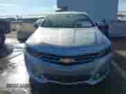 2017 Chevrolet Impala LT z VIN 1G1105S37HU210536, wystawiony jako IAAI lot #43265606 z przebiegiem 147 505 mil mil oraz . Historia ofert i sprzedaży dostępna na DreamBid. Obrazek 12.