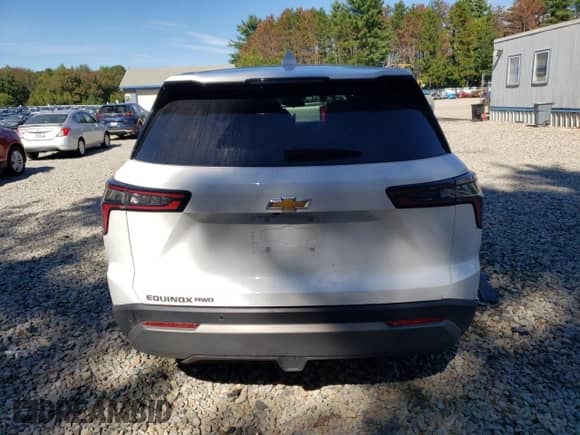 2025 Chevrolet Equinox AWD LT with VIN 3GNAXPEG0SL202297, listed as a Copart auction lot 81387335 with 17,951 mi miles and Salvage title. Bid and sale history available at DreamBid. Image 6.