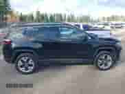 2018 Jeep Compass Limited z VIN 3C4NJDCB6JT372826, wystawiony jako IAAI lot #43485808 z przebiegiem 60 311 mil mil oraz . Historia ofert i sprzedaży dostępna na DreamBid. Obrazek 13.