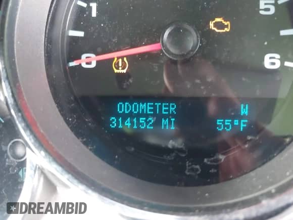 2011 Chevrolet Silverado 1500 LT с VIN 3GCPCSE01BG125517, выставлен на аукционе IAAI как лот 43245098 с пробегом 314 152 миль миль и . История ставок и продаж доступна на DreamBid. Изображение 15.