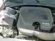 2019 Dodge Charger SXT z VIN 2C3CDXBG3KH621790, wystawiony jako Copart lot #66615695 z przebiegiem 140 090 mil mil oraz Nie do naprawy • Non repairable. Historia ofert i sprzedaży dostępna na DreamBid. Obrazek 13.