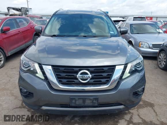2019 Nissan Pathfinder S z VIN 5N1DR2MN0KC585068, wystawiony jako IAAI lot #42875899 z przebiegiem 142 440 mil mil oraz . Historia ofert i sprzedaży dostępna na DreamBid. Obrazek 12.