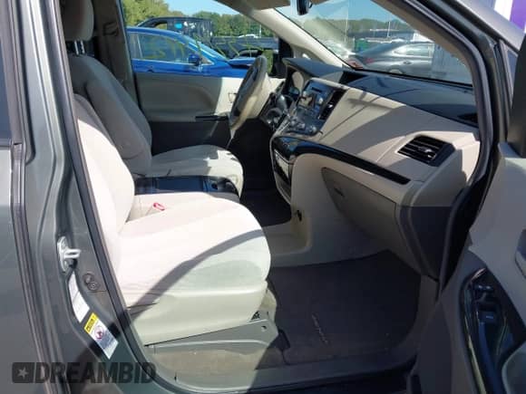 2012 Toyota Sienna LE with VIN 5TDJK3DC5CS035008, listed as a IAAI auction lot 43379412 with 238,613 mi miles and . Bid and sale history available at DreamBid. Image 5.