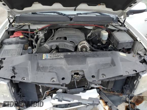 2010 GMC Sierra 1500 Denali z VIN 3GTRKXE20AG265339, wystawiony jako Copart lot #79364264 z przebiegiem 328 942 mil mil oraz Szkoda całkowita • Salvage title. Historia ofert i sprzedaży dostępna na DreamBid. Obrazek 13.