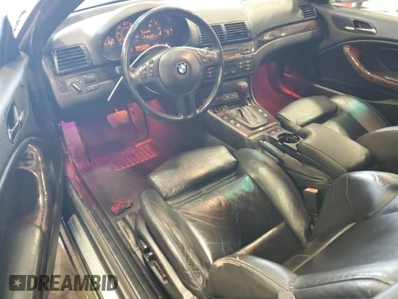 2006 BMW 3 Series 325Ci with VIN WBABW33466PX88903, listed as a Copart auction lot 66995175 with 88,587 mi miles and Salvage title. Bid and sale history available at DreamBid. Image 8.