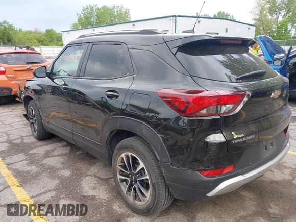 2024 Chevrolet TrailBlazer LT с VIN KL79MPSL4RB044951, выставлен на аукционе IAAI как лот 42357913 с пробегом 90 077 миль миль и . История ставок и продаж доступна на DreamBid. Изображение 3.