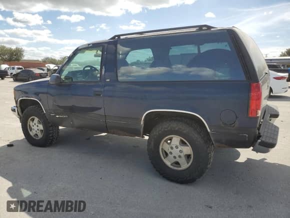 1994 Chevrolet Blazer с VIN 1GNEK18KXRJ380121, выставлен на аукционе Copart как лот 77133224 с пробегом 247 414 миль миль и Чистый • Clean title. История ставок и продаж доступна на DreamBid. Изображение 2.