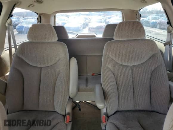 1997 Dodge Grand Caravan with VIN 1B4GP54R5VB481209, listed as a Copart auction lot 51915915 with 205,870 mi miles and Salvage title. Bid and sale history available at DreamBid. Image 10.