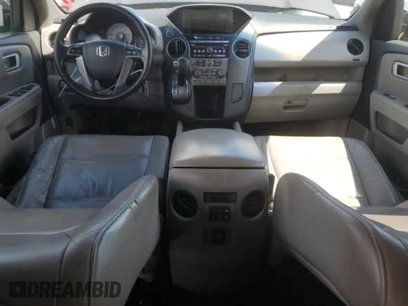 2015 Honda Pilot EX-L с VIN 5FNYF3H55FB016322, выставлен на аукционе Copart как лот 83936985 с пробегом 239 367 миль миль и Списание • Salvage title. История ставок и продаж доступна на DreamBid. Изображение 8.