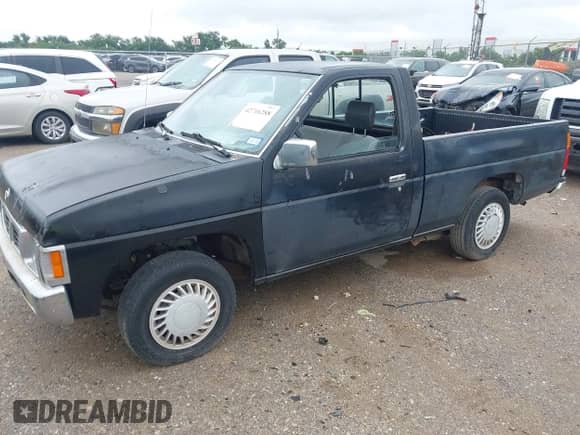 1995 Nissan Frontier with VIN 1N6SD11S8SC466941, listed as a IAAI auction lot 42716288 with 179,999 mi miles and . Bid and sale history available at DreamBid. Image 2.