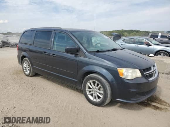 2014 Dodge Grand Caravan SXT 30th Anniversary with VIN 2C4RDGCG0ER244970, listed as a Copart auction lot 84389405 with 139,283 mi miles and Salvage title. Bid and sale history available at DreamBid. Image 4.