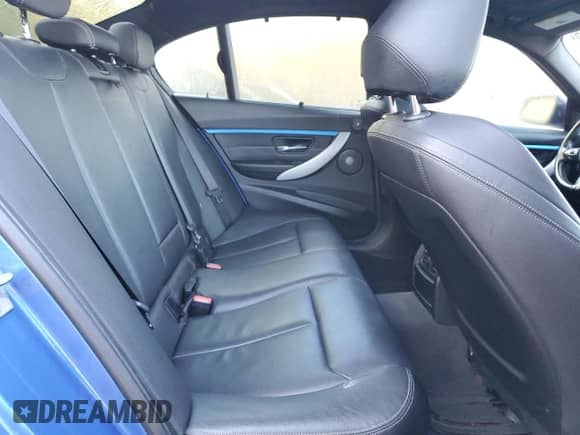 2017 BMW 3 Series 330i xDrive with VIN WBA8D9G57HNT91513, listed as a Copart auction lot 81619375 with 127,851 mi miles and Clean title. Bid and sale history available at DreamBid. Image 10.