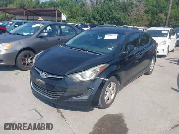 2014 Hyundai Elantra Limited with VIN KMHDH4AE1EU093747, listed as a IAAI auction lot 43034155 with 180,629 mi miles and . Bid and sale history available at DreamBid. Image 2.