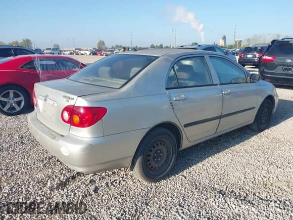 2003 Toyota Corolla CE с VIN 1NXBR32E63Z166329, выставлен на аукционе IAAI как лот 43284758 с пробегом 228 335 миль миль и . История ставок и продаж доступна на DreamBid. Изображение 4.