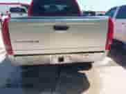 2005 Dodge 1500 SLT с VIN 1D7HA18N65J506400, выставлен на аукционе IAAI как лот 41980142 с пробегом 196 921 миль миль и . История ставок и продаж доступна на DreamBid. Изображение 6.