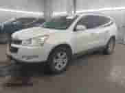 2011 Chevrolet Traverse 1LT z VIN 1GNKRGED8BJ146573, wystawiony jako IAAI lot #43398380 z przebiegiem 149 181 mil mil oraz . Historia ofert i sprzedaży dostępna na DreamBid. Obrazek 2.