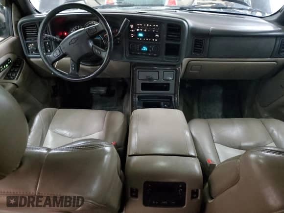 2007 Chevrolet Silverado 1500 LT1 z VIN 2GCEK13Z971101553, wystawiony jako Copart lot #84607484 z przebiegiem 205 845 mil mil oraz Szkoda całkowita • Salvage title. Historia ofert i sprzedaży dostępna na DreamBid. Obrazek 8.