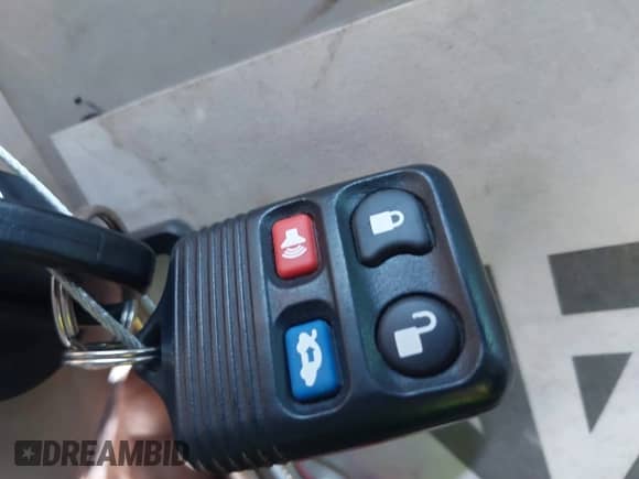 2000 Ford Mustang GT с VIN 1FAFP45X0YF268144, выставлен на аукционе IAAI как лот 43101059 с пробегом 71 791 миль миль и . История ставок и продаж доступна на DreamBid. Изображение 11.