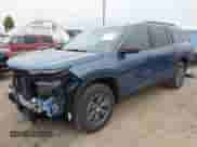 2026 Chevrolet Traverse AWD LT с VIN 1GNEVGKS9TJ165744, выставлен на аукционе IAAI как лот 43458413 с пробегом 1 333 миль миль и . История ставок и продаж доступна на DreamBid. Изображение 18.