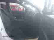 2017 Jeep Grand Cherokee Laredo z VIN 1C4RJFAG3HC841792, wystawiony jako IAAI lot #42860251 z przebiegiem 103 984 mil mil oraz . Historia ofert i sprzedaży dostępna na DreamBid. Obrazek 5.