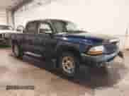 2004 Dodge Dakota Sport with VIN 1D7HL38N44S634018, listed as a IAAI auction lot 42241205 with 189,528 mi miles and . Bid and sale history available at DreamBid. Image 1.