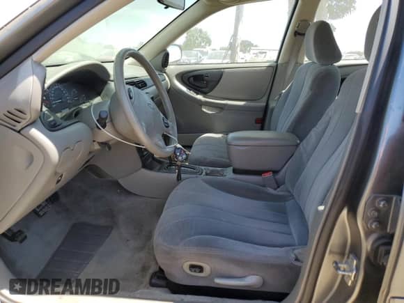 2005 Chevrolet Malibu Classic с VIN 1G1ND52F85M196044, выставлен на аукционе Copart как лот 65813205 с пробегом 163 155 миль миль и Чистый • Clean title. История ставок и продаж доступна на DreamBid. Изображение 7.