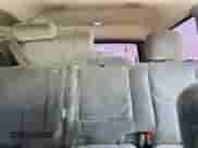 2006 Chevrolet Tahoe LS z VIN 1GNEC13Z66J164344, wystawiony jako Copart lot #68510955 z przebiegiem 257 056 mil mil oraz Szkoda całkowita • Salvage title. Historia ofert i sprzedaży dostępna na DreamBid. Obrazek 10.