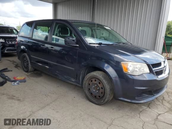 2014 Dodge Grand Caravan SE with VIN 2C4RDGBG4ER103210, listed as a Copart auction lot 68393365 with 275,424 mi miles and Salvage title. Bid and sale history available at DreamBid. Image 4.