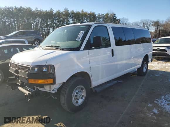 2023 Chevrolet Express Passenger LS с VIN 1GAZGNFP7P1234198, выставлен на аукционе Copart как лот 85733764 с пробегом 18 464 миль миль и На запчасти • Non repairable. История ставок и продаж доступна на DreamBid. Изображение 1.