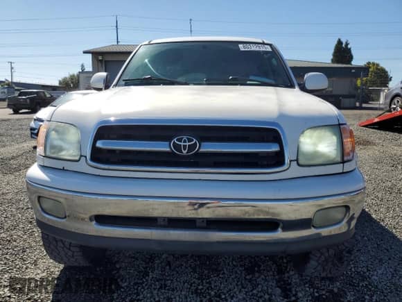 2001 Toyota Tundra Limited z VIN 5TBBT48191S126028, wystawiony jako Copart lot #80312915 z przebiegiem 230 773 mil mil oraz Czysty tytuł • Clean title. Historia ofert i sprzedaży dostępna na DreamBid. Obrazek 5.