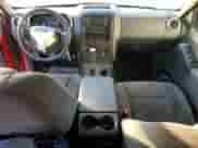 2010 Ford Explorer XLT с VIN 1FMEU7DE0AUA14480, выставлен на аукционе Copart как лот 82206755 с пробегом 218 969 миль миль и Списание • Salvage title. История ставок и продаж доступна на DreamBid. Изображение 8.