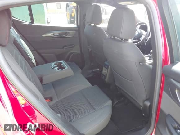 2024 Dodge Hornet R/T z VIN ZACPDFCW5R3A14514, wystawiony jako IAAI lot #41901740 z przebiegiem 15 718 mil mil oraz . Historia ofert i sprzedaży dostępna na DreamBid. Obrazek 8.