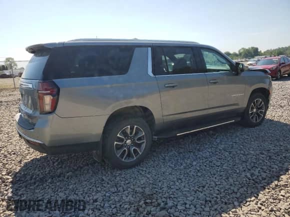 2023 Chevrolet Suburban LT с VIN 1GNSKCKT5PR490413, выставлен на аукционе Copart как лот 68046445 с пробегом 46 908 миль миль и Списание • Salvage title. История ставок и продаж доступна на DreamBid. Изображение 3.