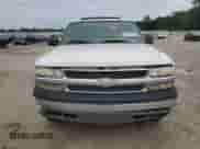 2004 Chevrolet Suburban LS z VIN 3GNEC16Z64G101562, wystawiony jako Copart lot #70234904 z przebiegiem Nie podano mil oraz Szkoda całkowita • Salvage title. Historia ofert i sprzedaży dostępna na DreamBid. Obrazek 5.