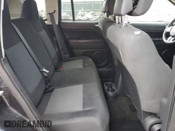 2016 Jeep Compass Sport с VIN 1C4NJDBB6GD510963, выставлен на аукционе Copart как лот 81392215 с пробегом 104 567 миль миль и Списание • Salvage title. История ставок и продаж доступна на DreamBid. Изображение 11.