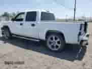2006 Chevrolet Silverado 1500 LT2 z VIN 2GCEC13Z161276777, wystawiony jako Copart lot #53574645 z przebiegiem 226 707 mil mil oraz Szkoda całkowita • Salvage title. Historia ofert i sprzedaży dostępna na DreamBid. Obrazek 2.