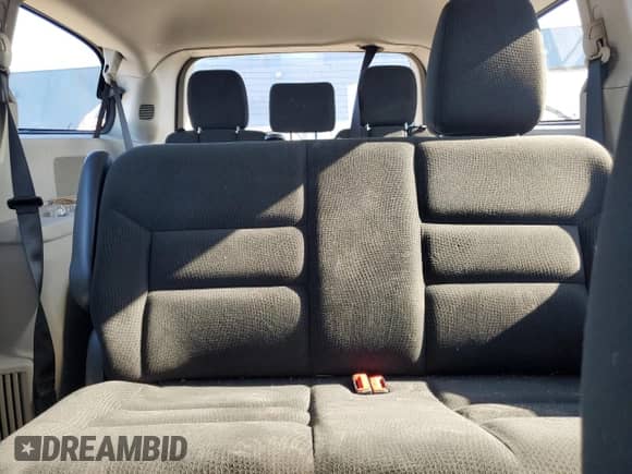 2015 Dodge Grand Caravan SE Plus with VIN 2C4RDGBG4FR616779, listed as a Copart auction lot 85875655 with 109,793 mi miles and Clean title. Bid and sale history available at DreamBid. Image 10.