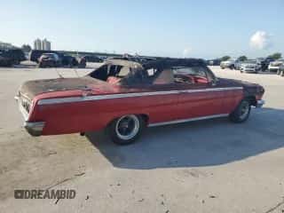1962 Chevrolet Impala z VIN 21867S264585, wystawiony jako Copart lot #62170595 z przebiegiem 4 729 mil mil oraz Szkoda całkowita • Salvage title. Historia ofert i sprzedaży dostępna na DreamBid. Obrazek 3.