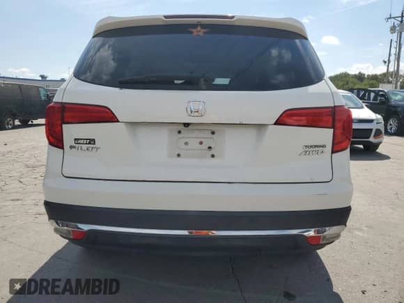 2017 Honda Pilot Touring with VIN 5FNYF6H91HB064701, listed as a Copart auction lot 81267865 with 209,701 mi miles and Salvage title. Bid and sale history available at DreamBid. Image 6.