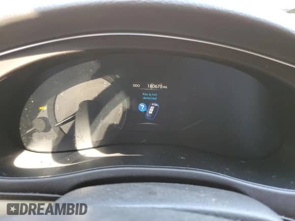 2012 Hyundai Genesis 4.6L с VIN KMHGC4DF8CU179957, выставлен на аукционе Copart как лот 80396695 с пробегом 180 675 миль миль и Списание • Salvage title. История ставок и продаж доступна на DreamBid. Изображение 9.