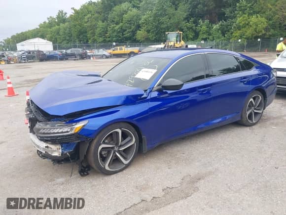 2022 Honda Accord Sport с VIN 1HGCV1F32NA089952, выставлен на аукционе IAAI как лот 42988136 с пробегом 57 092 миль миль и . История ставок и продаж доступна на DreamBid. Изображение 17.