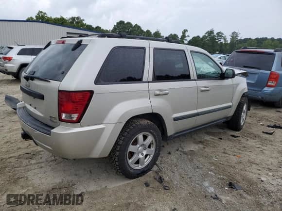 2009 Jeep Grand Cherokee Laredo с VIN 1J8HR48P39C533675, выставлен на аукционе Copart как лот 67725945 с пробегом 95 992 миль миль и Списание • Salvage title. История ставок и продаж доступна на DreamBid. Изображение 3.