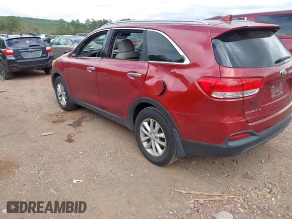 2018 Kia Sorento L with VIN 5XYPG4A31JG341655, listed as a IAAI auction lot 43392398 with 97,842 mi miles and . Bid and sale history available at DreamBid. Image 3.