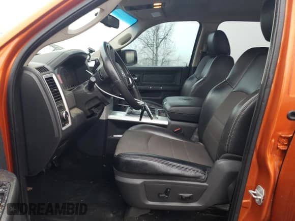 2010 Dodge 1500 Sport с VIN 1D7RV1CT9AS169692, выставлен на аукционе Copart как лот 84539224 с пробегом 186 388 миль миль и Списание • Salvage title. История ставок и продаж доступна на DreamBid. Изображение 7.