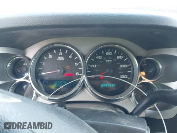 2007 Chevrolet Silverado 1500 LTZ with VIN 1GCEC19037Z591985, listed as a IAAI auction lot 43320583 with 273,703 mi miles and . Bid and sale history available at DreamBid. Image 7.