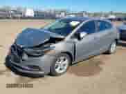 2017 Chevrolet Cruze LT с VIN 3G1BE6SM4HS533706, выставлен на аукционе IAAI как лот 43456014 с пробегом 112 481 миль миль и . История ставок и продаж доступна на DreamBid. Изображение 2.