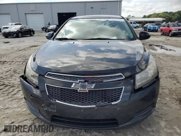 2014 Chevrolet Cruze ECO с VIN 1G1PH5SB2E7214319, выставлен на аукционе Copart как лот 71972645 с пробегом 70 376 миль миль и Списание • Salvage title. История ставок и продаж доступна на DreamBid. Изображение 5.