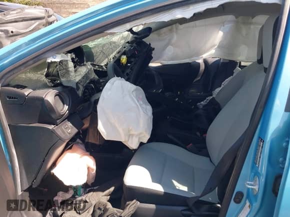 2016 Toyota Prius One z VIN JTDKDTB38G1136533, wystawiony jako IAAI lot #42639827 z przebiegiem 77 966 mil mil oraz . Historia ofert i sprzedaży dostępna na DreamBid. Obrazek 5.