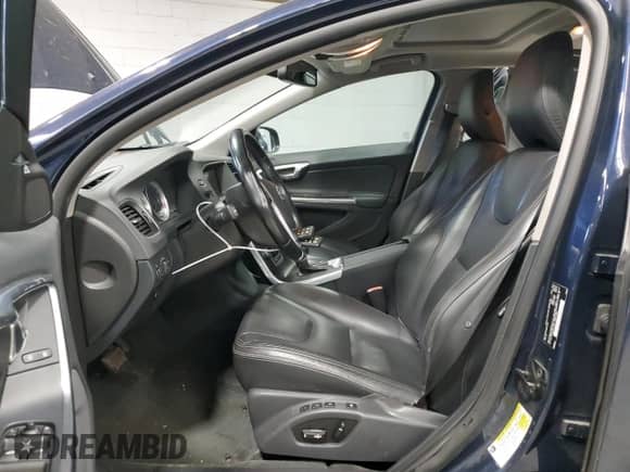 2013 Volvo S60 T5 с VIN YV1612FH8D2201410, выставлен на аукционе Copart как лот 80639855 с пробегом 70 402 миль миль и Чистый • Clean title. История ставок и продаж доступна на DreamBid. Изображение 7.