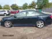 2014 Toyota Camry SE with VIN 4T1BF1FK7EU357256, listed as a IAAI auction lot 43436615 with 132,033 mi miles and . Bid and sale history available at DreamBid. Image 14.